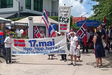 250 feiret 17. mai i Pattaya – se video fra toget